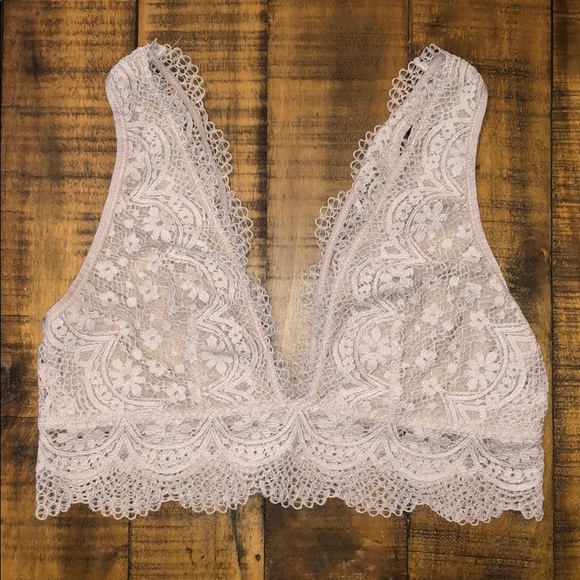 Victoria's Secret Other - NWOT Victoria’s Secret Lace Bralette Victoria's Secret Other - NWOT Victoria’s Secret Lace Bralette